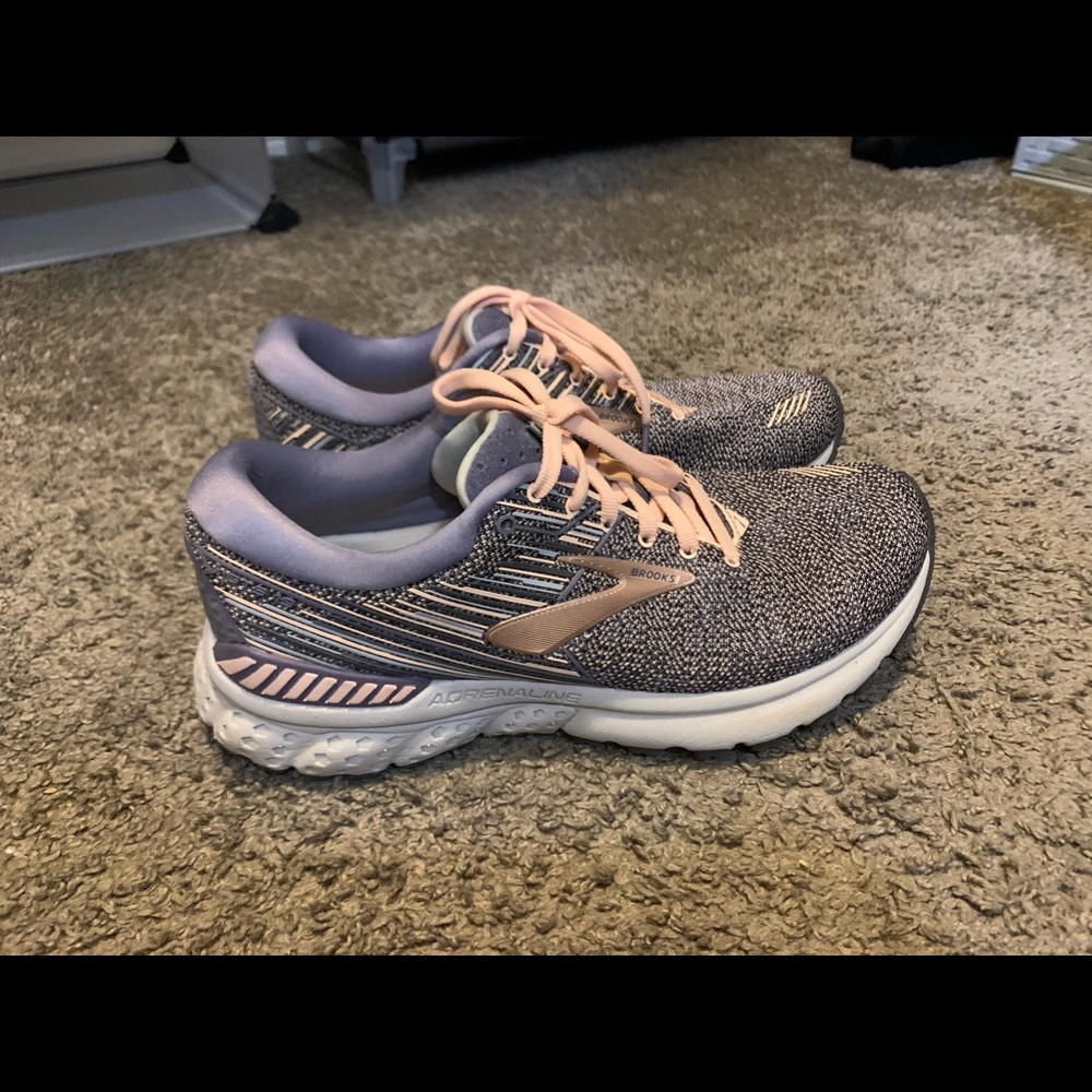 Women’s Brooks